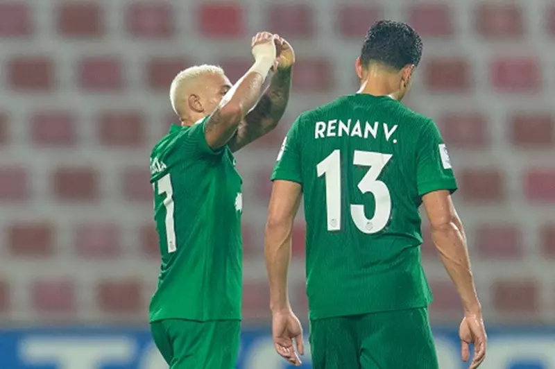 شباب الأهلي